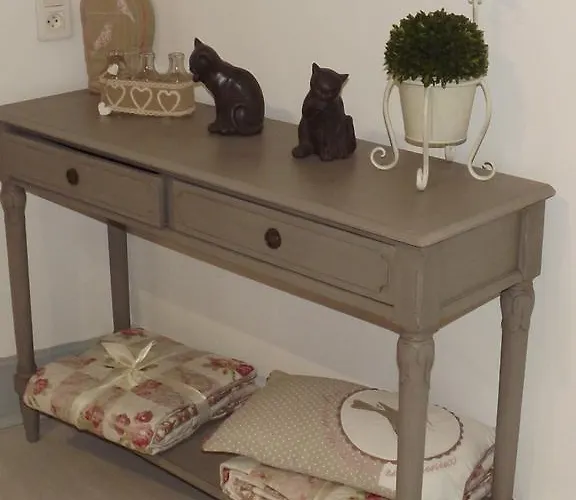 Le Compostelle De * Conques-en-Rouergue