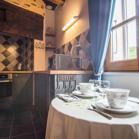 Le Compostelle De Conques-en-Rouergue