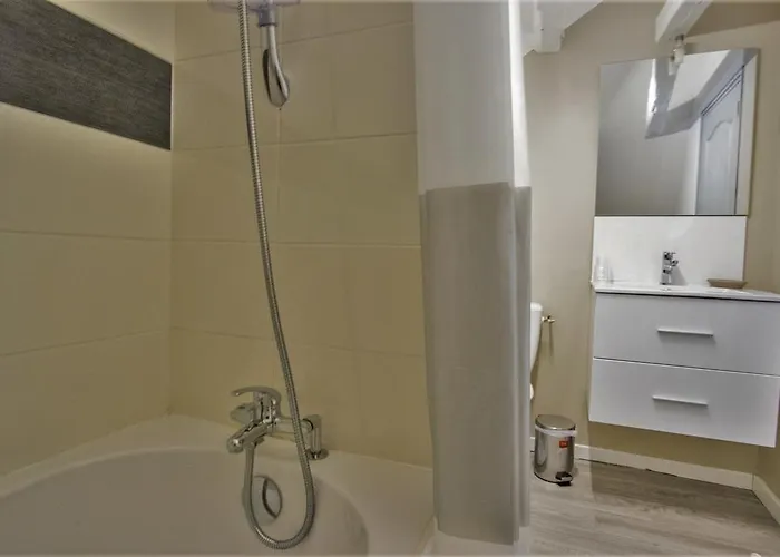 Le Compostelle De Lägenhet Conques-en-Rouergue